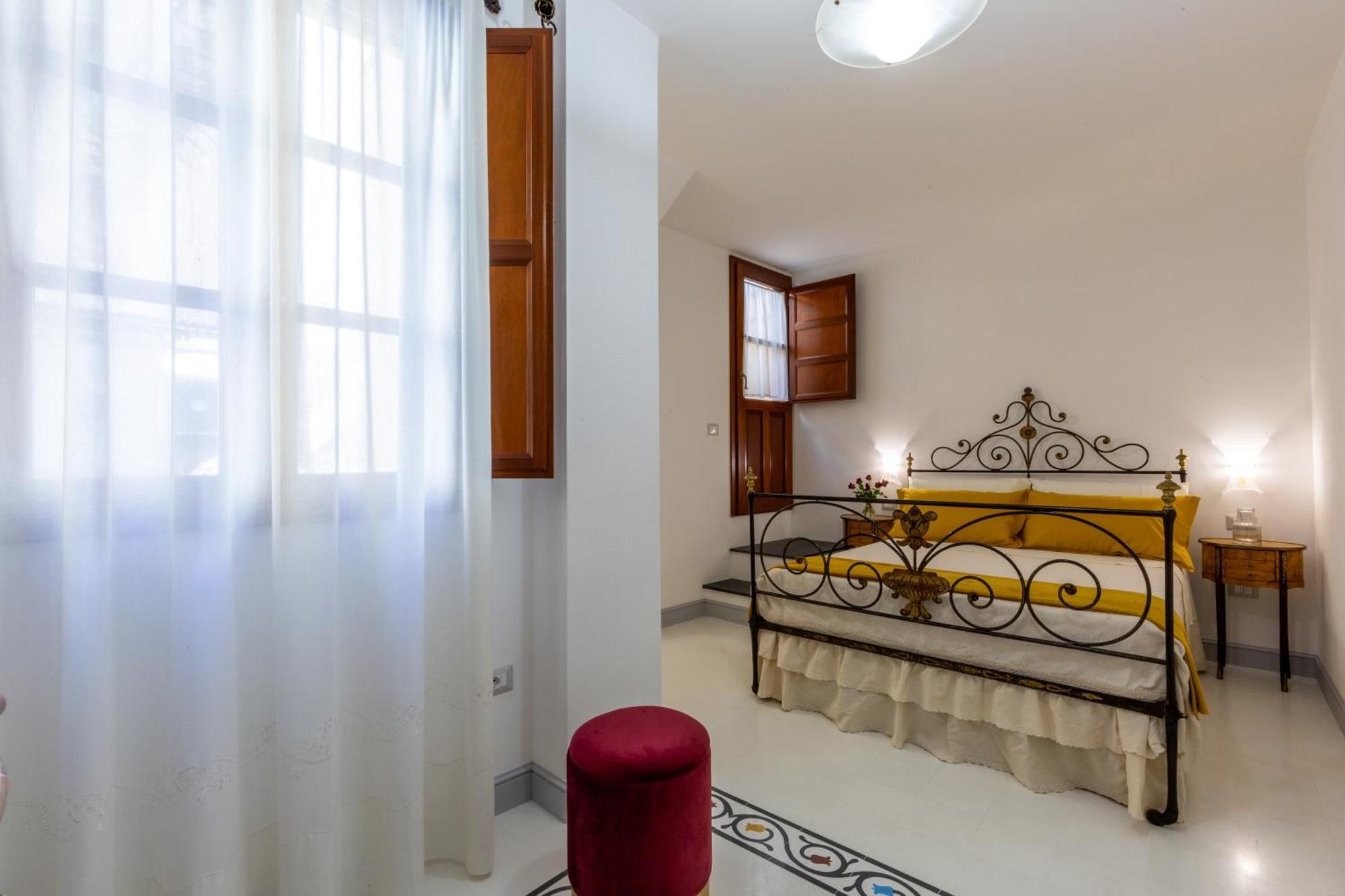 Ferienwohnung Mch-Marina Charming House Cagliari Exterior foto
