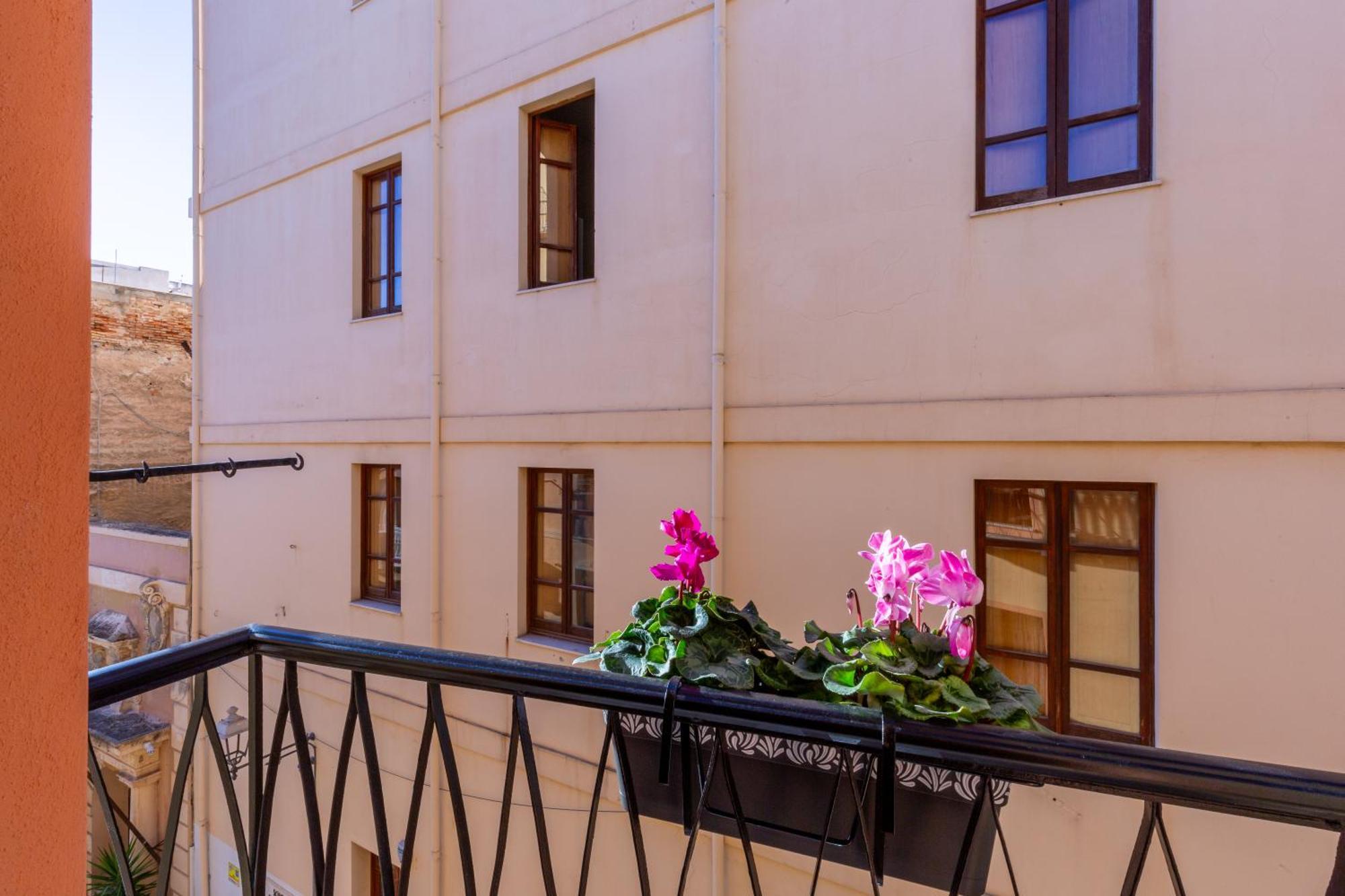 Ferienwohnung Mch-Marina Charming House Cagliari Exterior foto