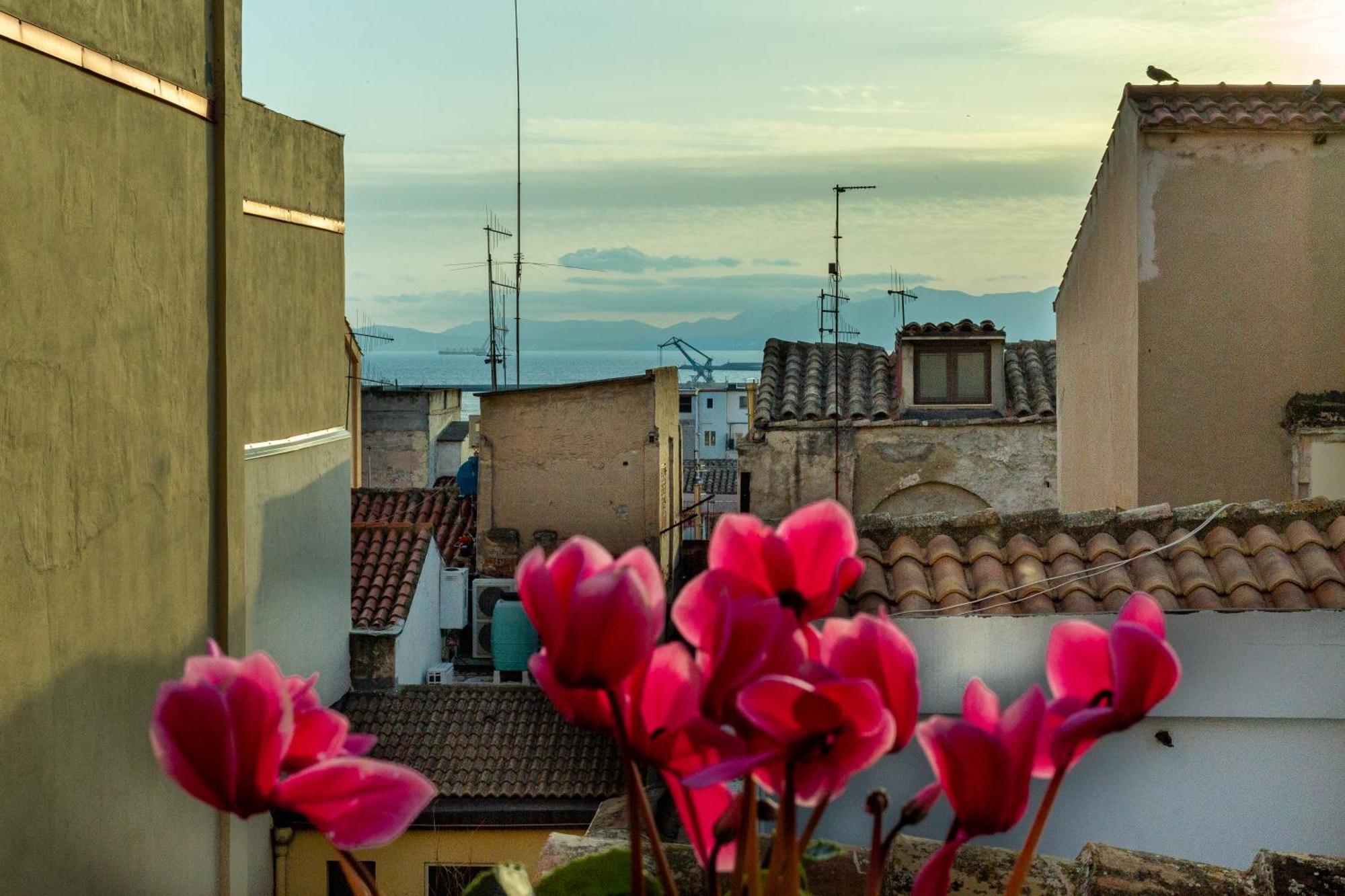 Ferienwohnung Mch-Marina Charming House Cagliari Exterior foto